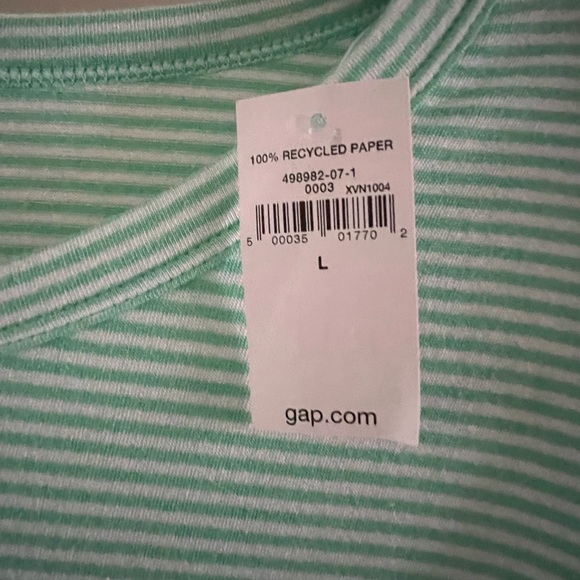 Striped Light weight  long sleeve - Picture 2 of 2